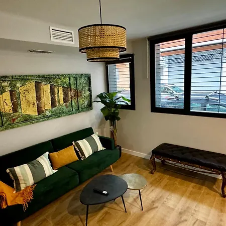 Urban Pulses Buhaira Apartment